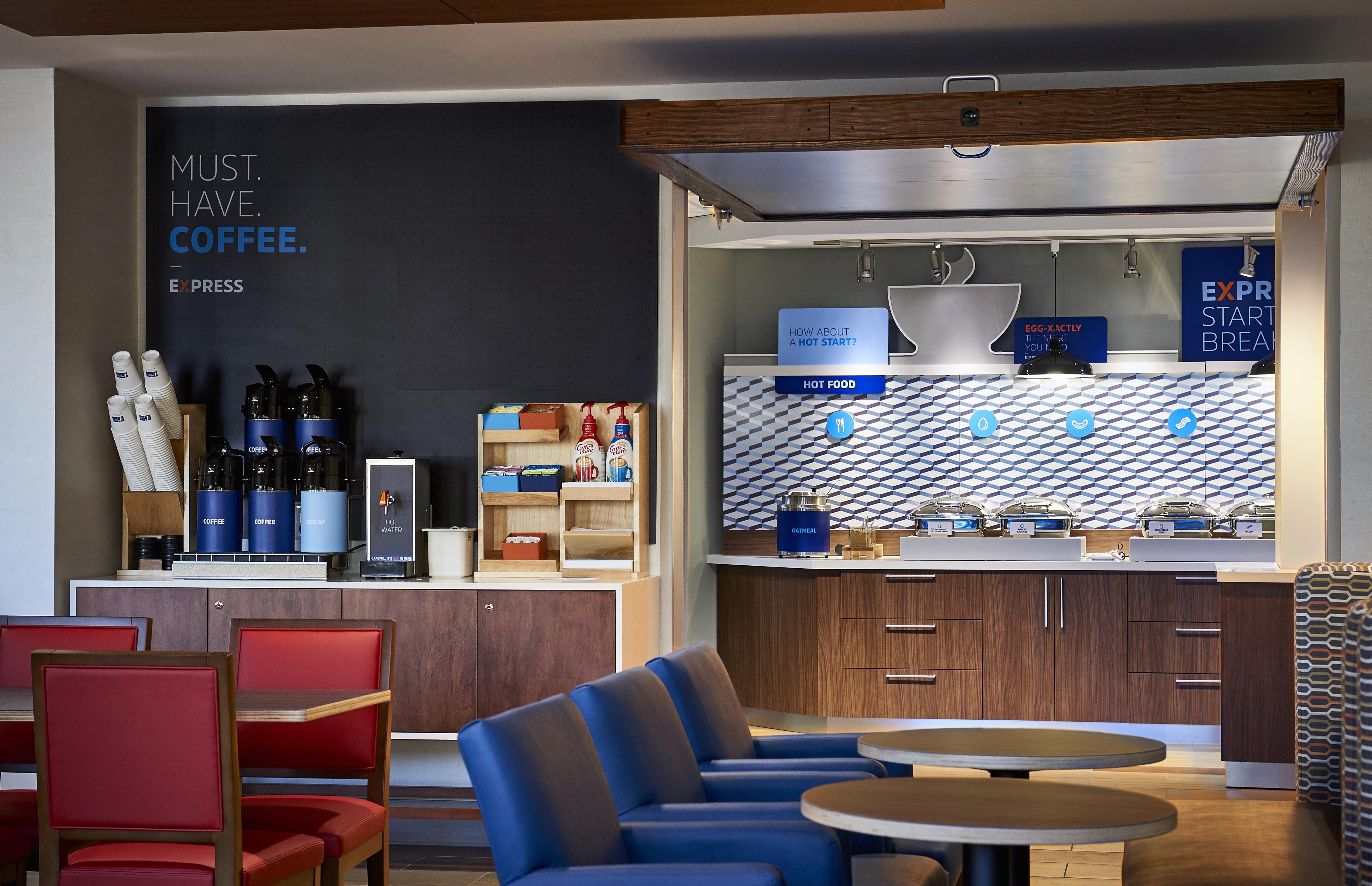 Holiday Inn Express & Suites - St Peters By Ihg Сент-Питерс Экстерьер фото